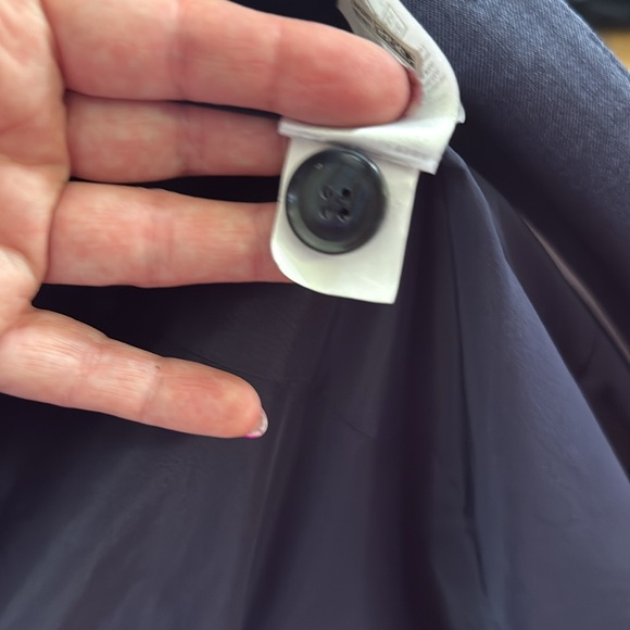 Banana Republic blue woman’s blazer - Picture 5 of 6